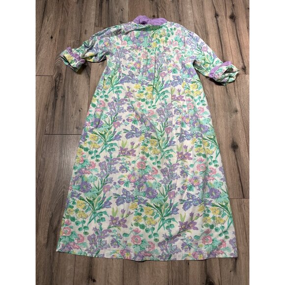 Vintage Models Coat Floral Nightgown Robe Size M 55% Cotton 45% Polyester White - Picture 9 of 14